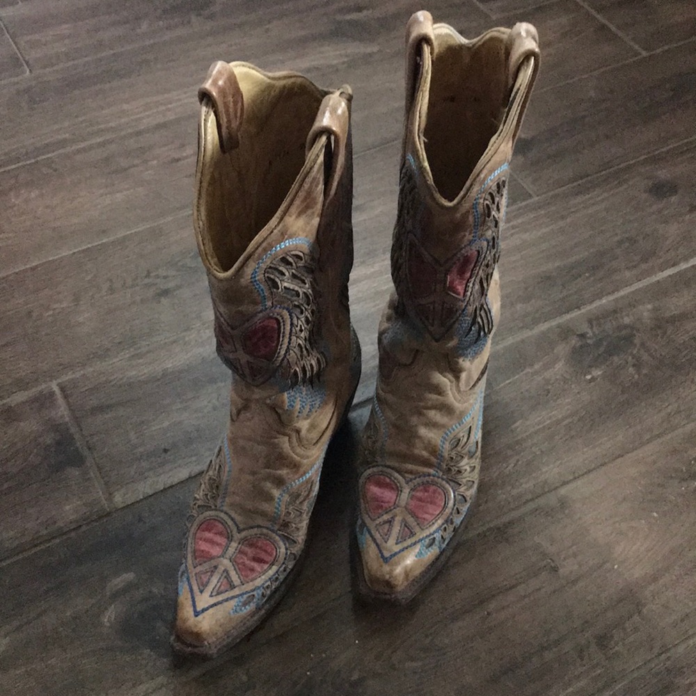 Corral Antique Western Heart Cowgirl Boots